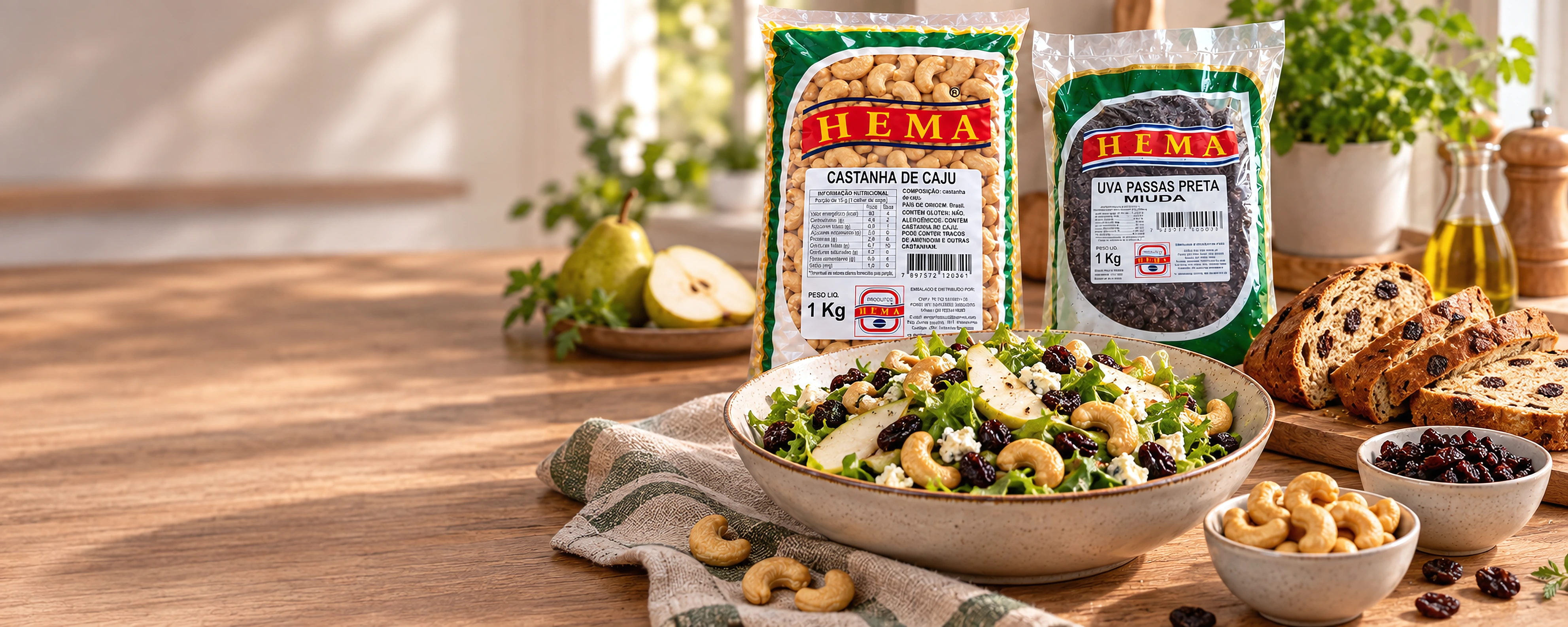 Panorama com castanha de caju e uva-passa preta Hema, salada com castanhas e frutas secas