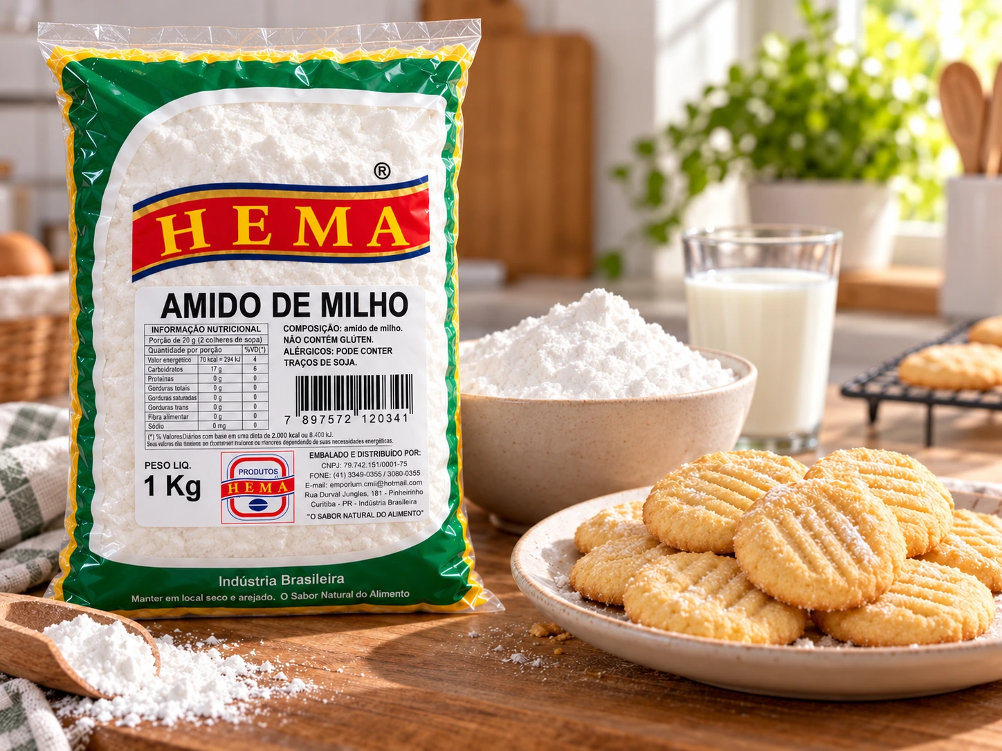 Pacote de amido de milho Hema de 1 kg, tigela com o amido e biscoitos amanteigados